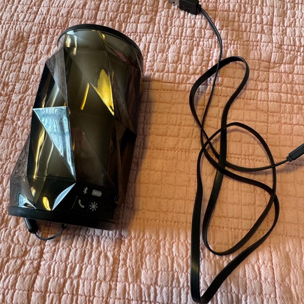 iHome bluetooth speaker